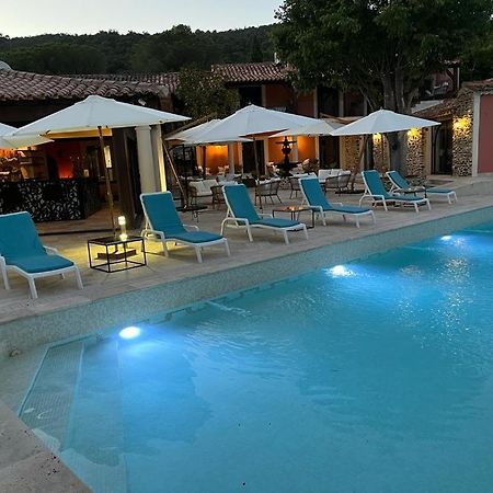 בורם-לה-מימוזה Auberge Du Dom מראה חיצוני תמונה